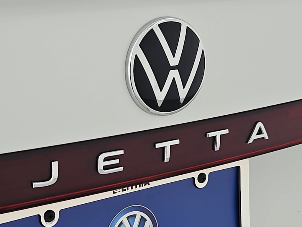 Thumbnail: 2025 Volkswagen Jetta - 25