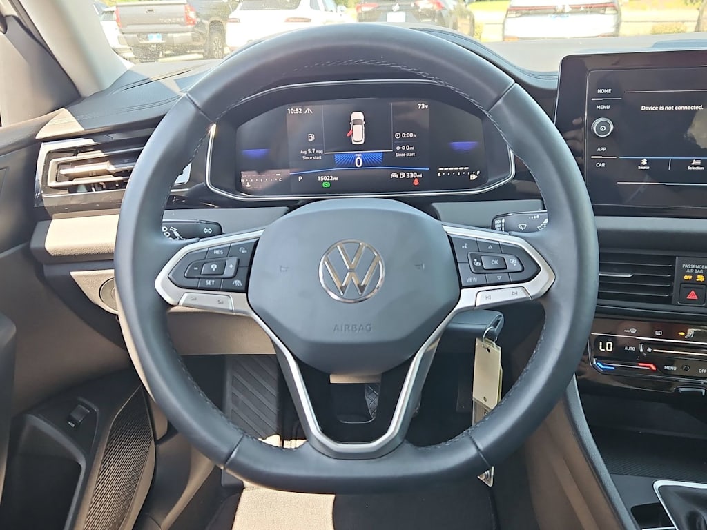 Thumbnail: 2025 Volkswagen Jetta - 14