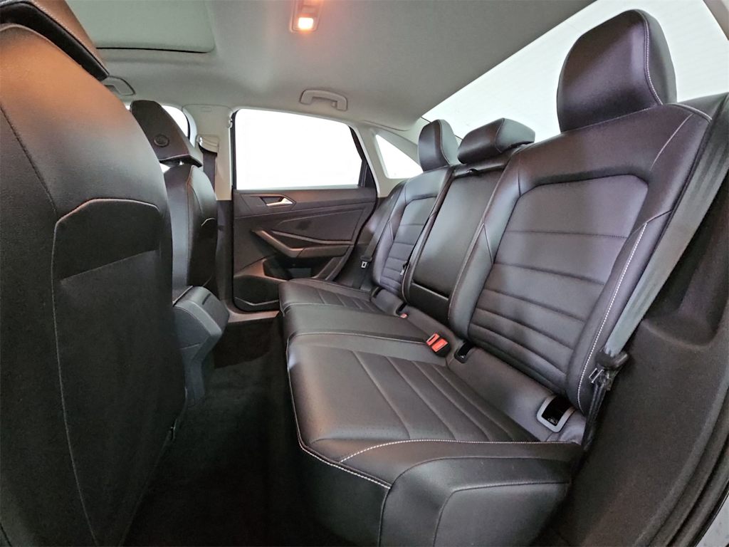 Thumbnail: 2024 Volkswagen Jetta - 13