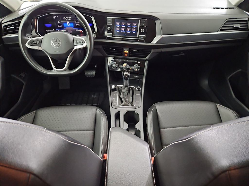 Thumbnail: 2024 Volkswagen Jetta - 10