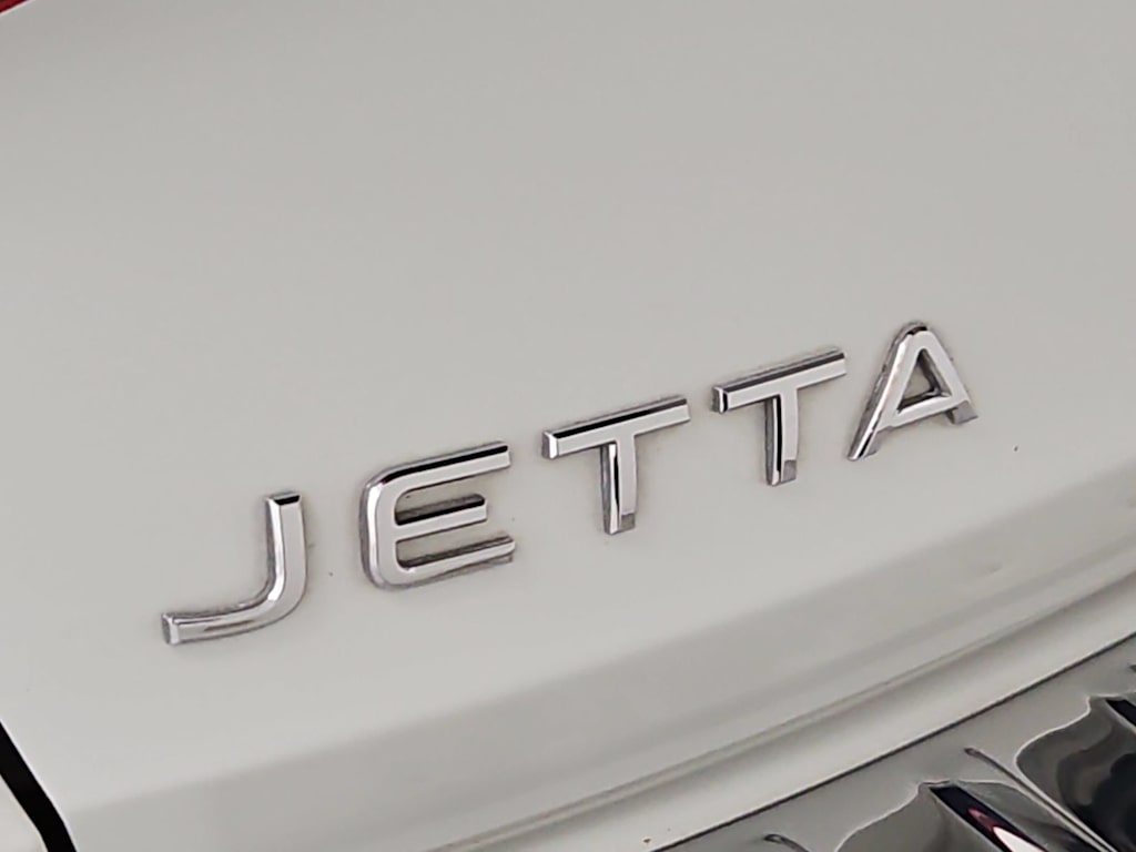 Thumbnail: 2023 Volkswagen Jetta - 25