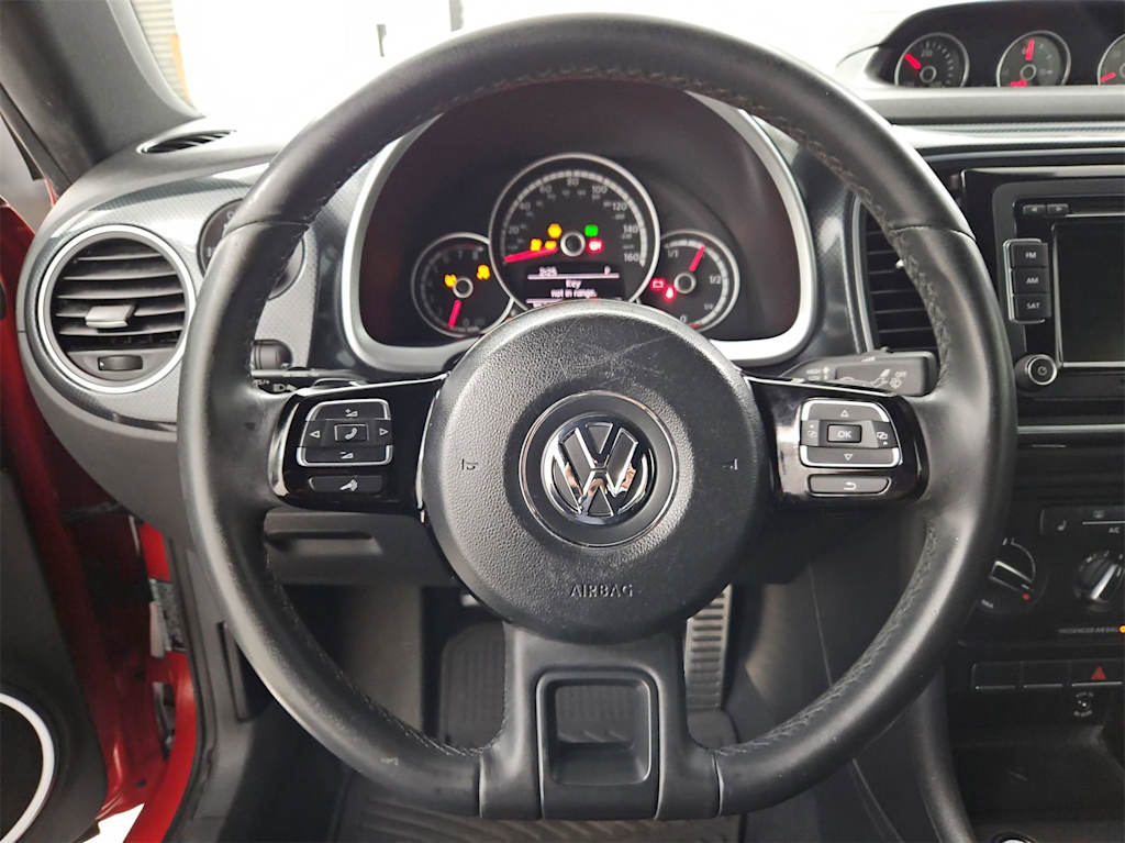 2015 Volkswagen Beetle R-Line 14