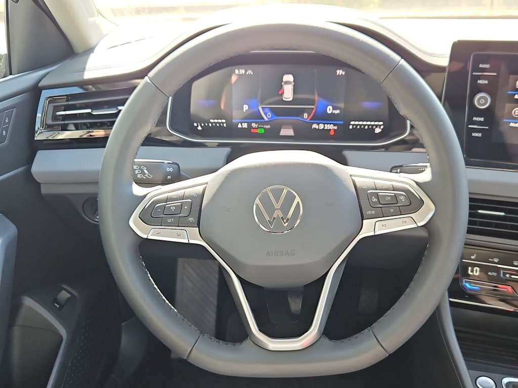 Thumbnail: 2026 Volkswagen Jetta - 14