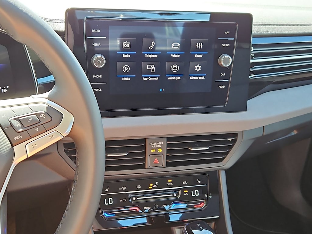 Thumbnail: 2026 Volkswagen Jetta - 15