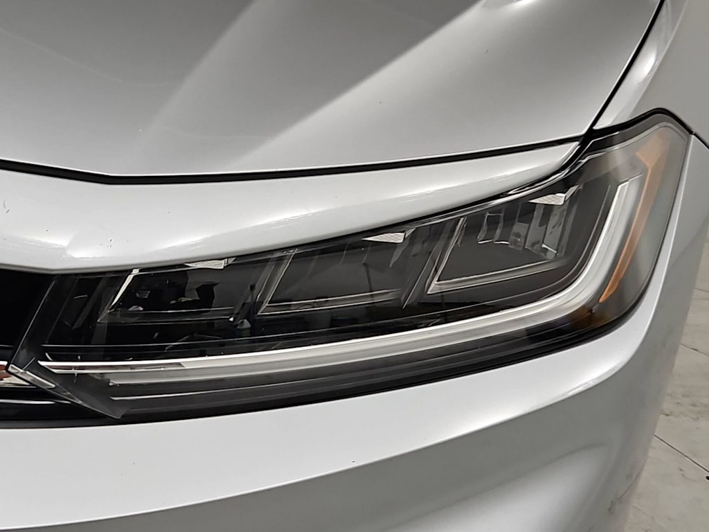Thumbnail: 2025 Volkswagen Jetta - 24