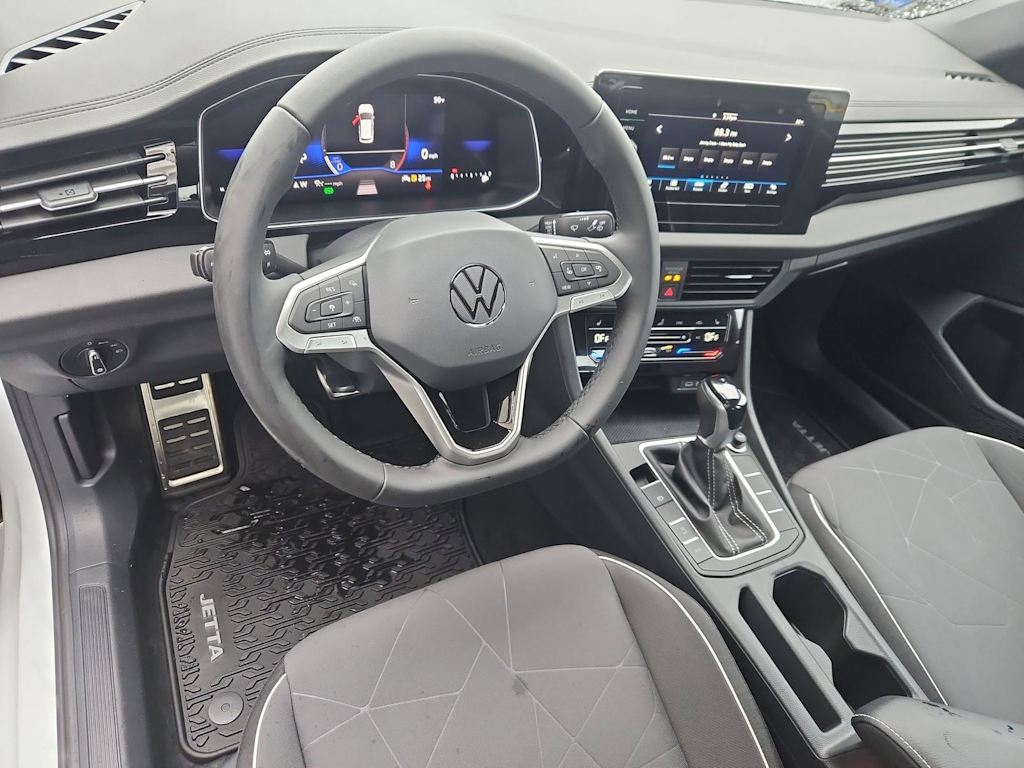 Thumbnail: 2026 Volkswagen Jetta - 2