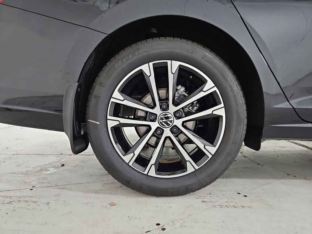 Thumbnail: 2026 Volkswagen Jetta - 8