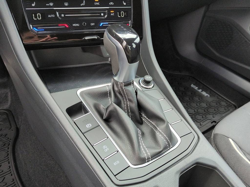 Thumbnail: 2026 Volkswagen Jetta - 35
