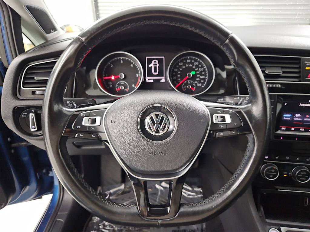 2015 Volkswagen Golf SEL 14