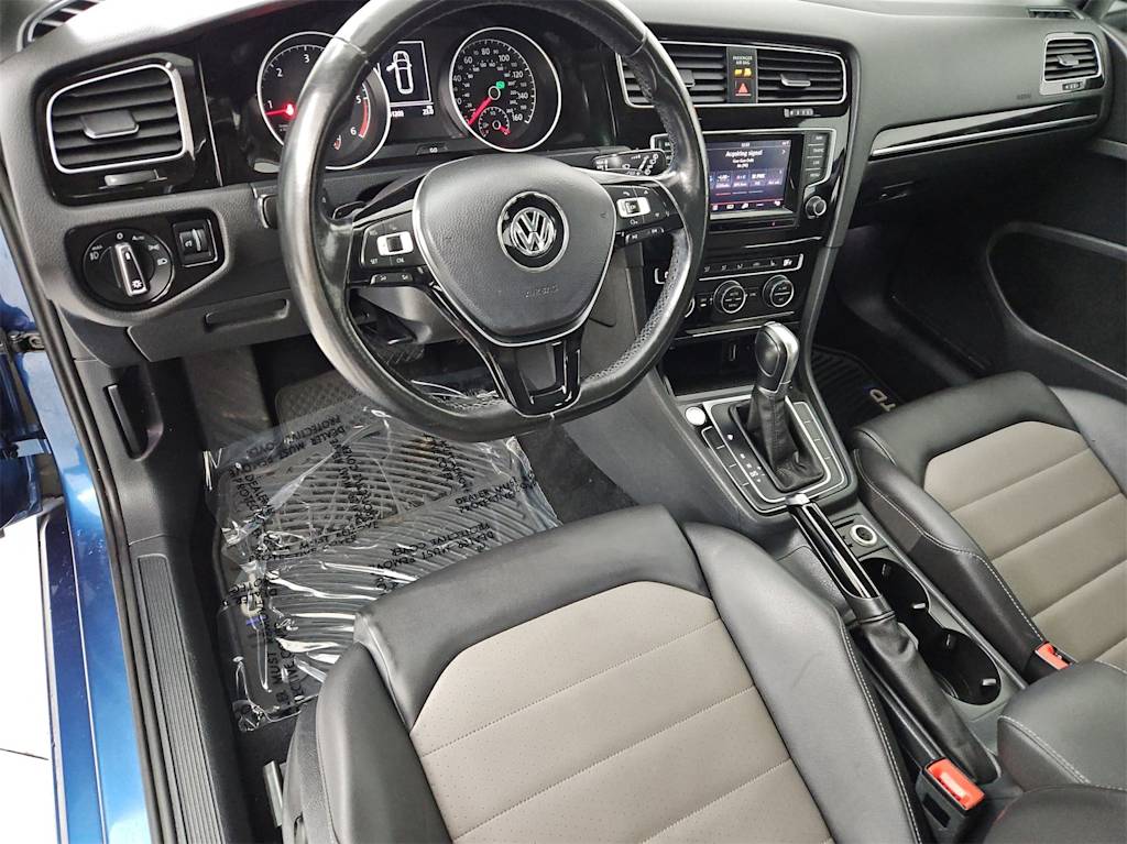 2015 Volkswagen Golf SEL 2