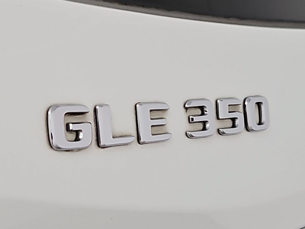 Thumbnail: 2018 Mercedes-Benz GLE - 25