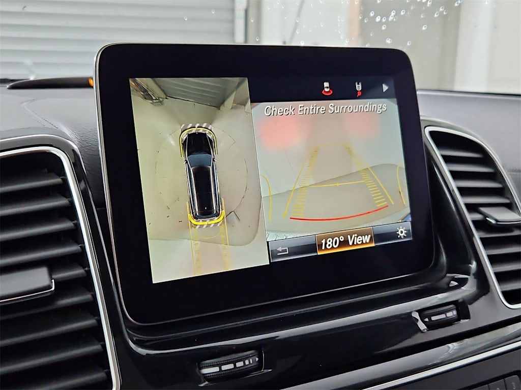 Thumbnail: 2017 Mercedes-Benz GLS - 36