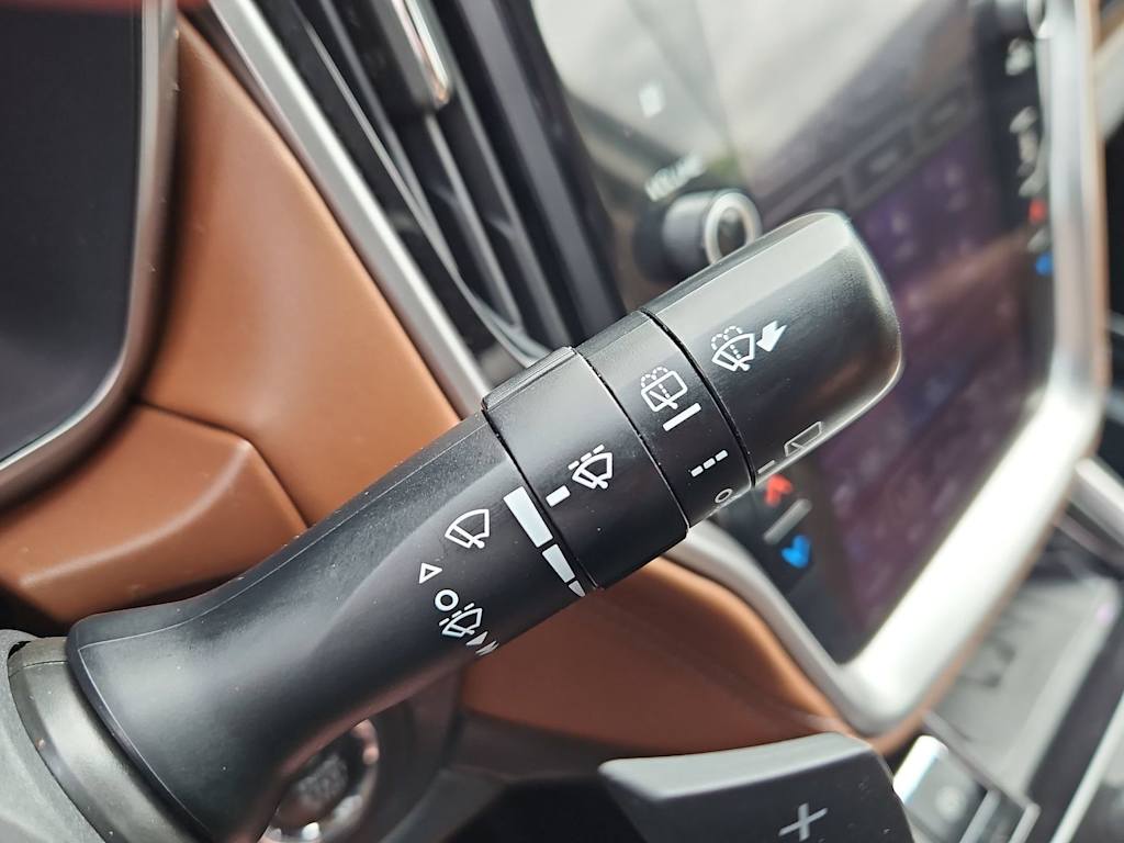 Thumbnail: 2020 Subaru Outback - 32