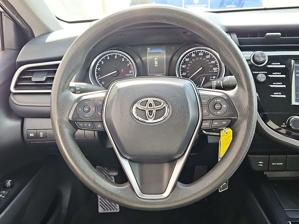 Thumbnail: 2018 Toyota Camry - 14