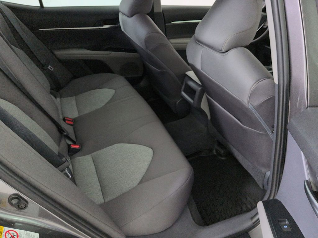 Thumbnail: 2019 Toyota Camry - 26