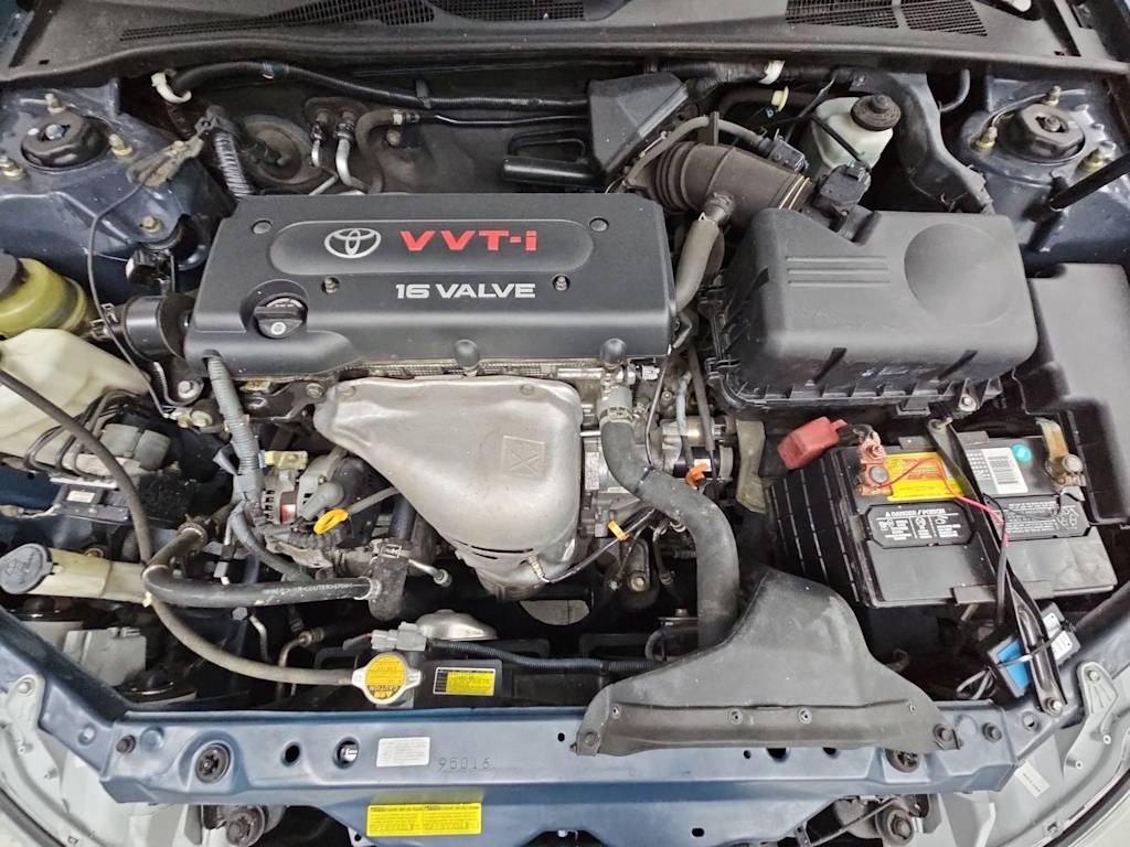 Thumbnail: 2004 Toyota Camry - 9