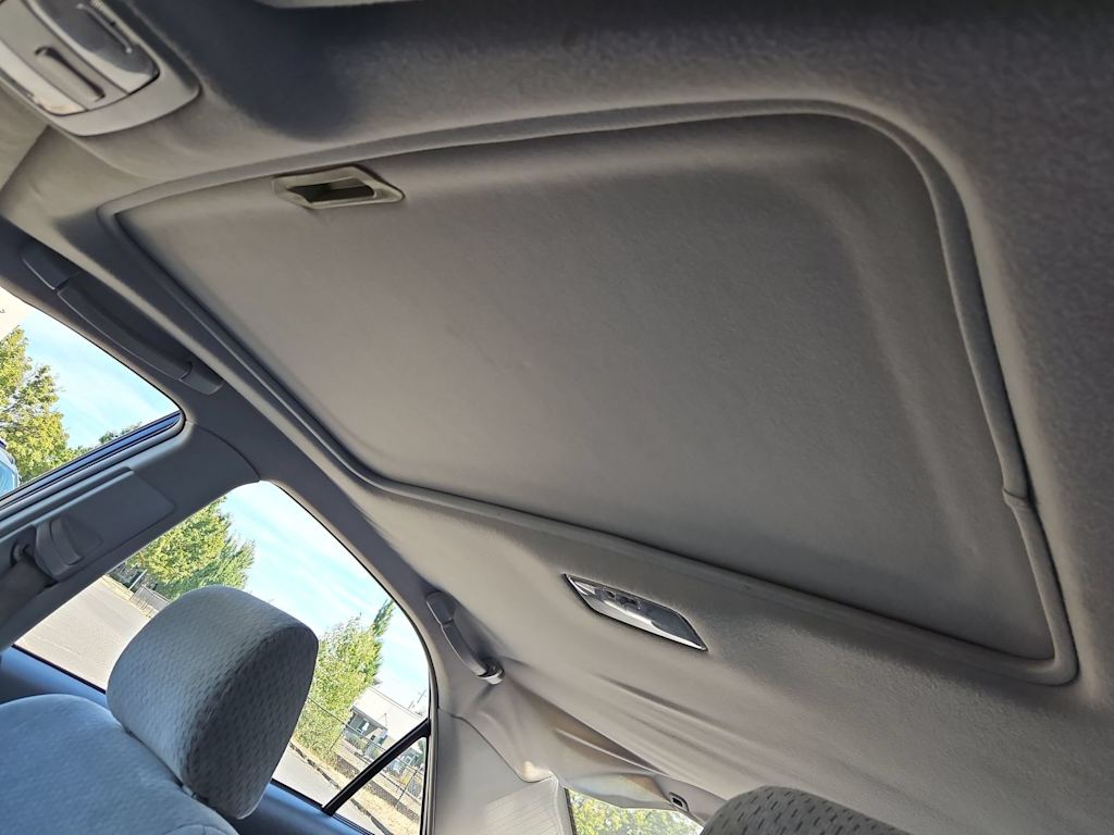 Thumbnail: 2004 Toyota Camry - 26
