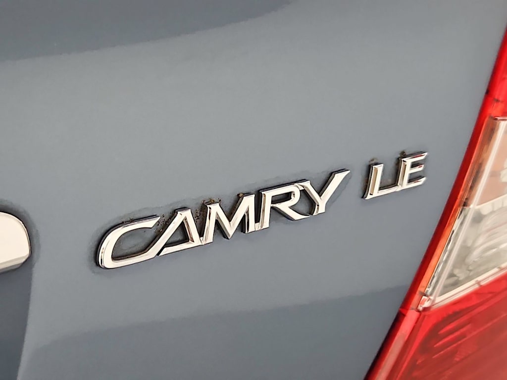 Thumbnail: 2004 Toyota Camry - 24