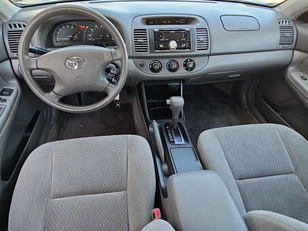 Thumbnail: 2004 Toyota Camry - 10