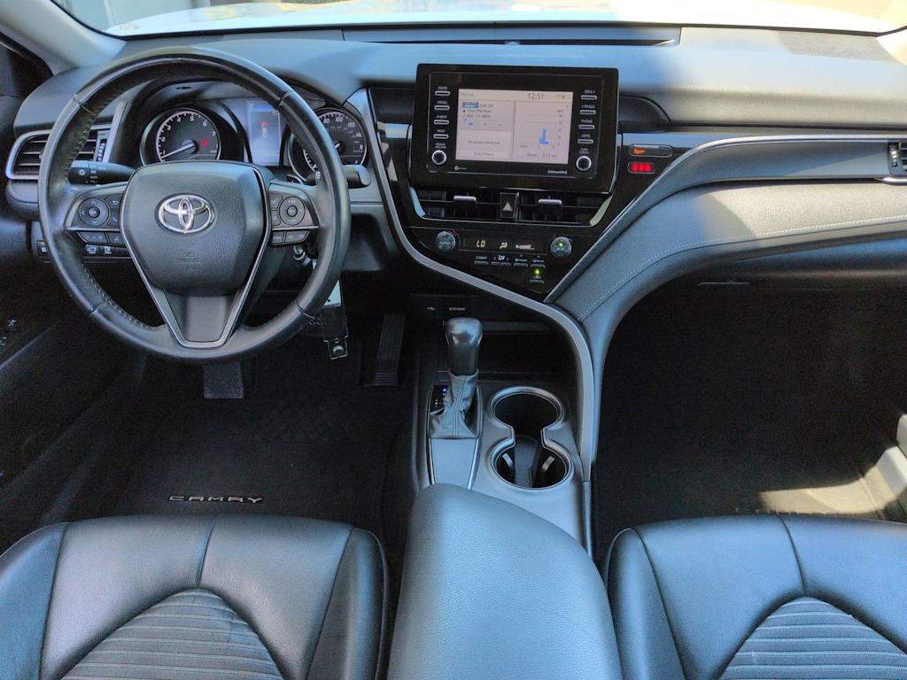 Thumbnail: 2021 Toyota Camry - 10