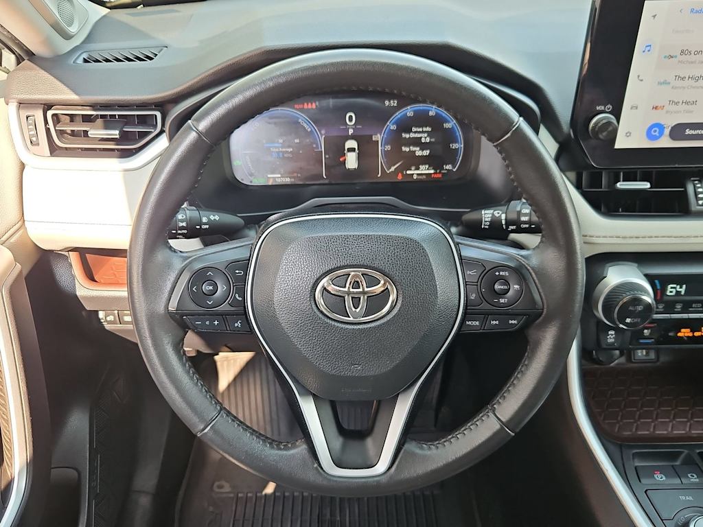 Thumbnail: 2023 Toyota RAV4 - 14