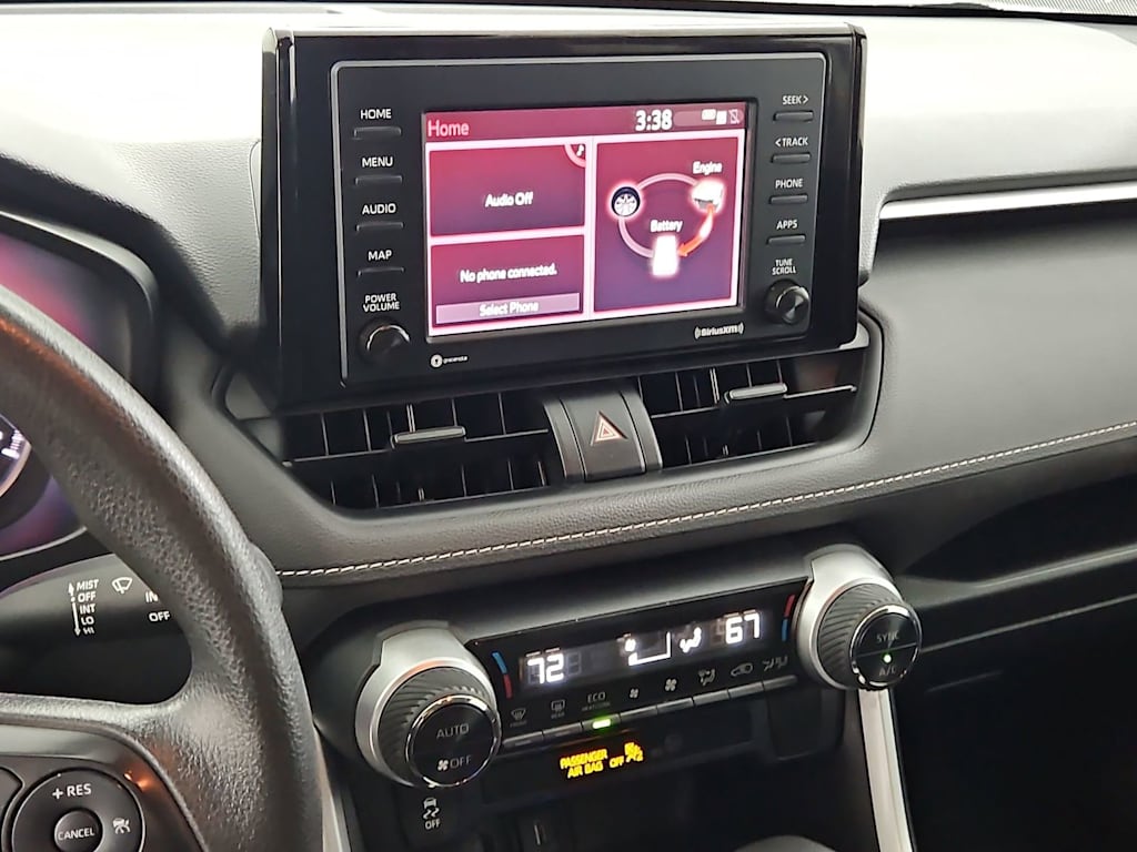 Thumbnail: 2021 Toyota RAV4 - 16