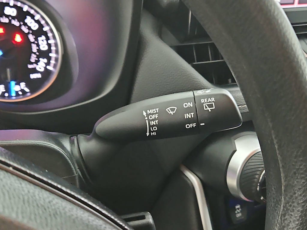 Thumbnail: 2021 Toyota RAV4 - 37