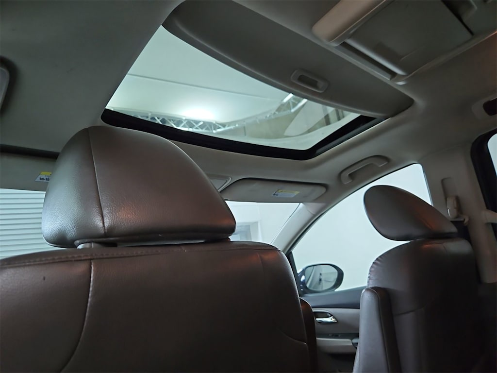 Thumbnail: 2015 Honda Odyssey - 28