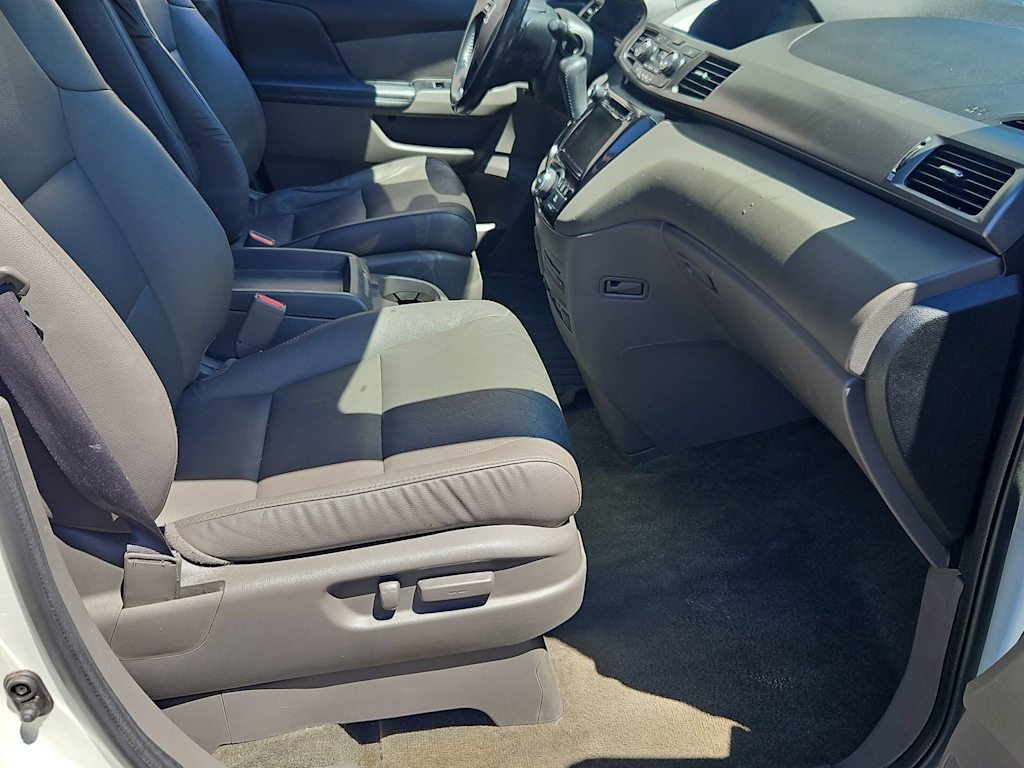 Thumbnail: 2016 Honda Odyssey - 29