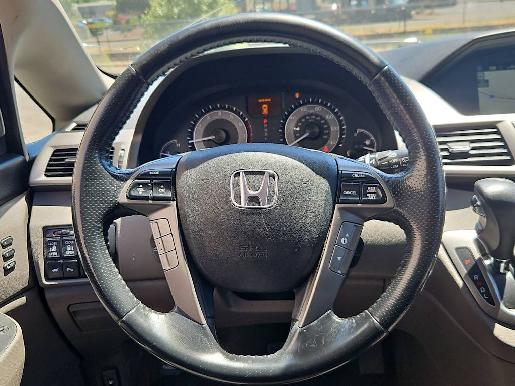 Thumbnail: 2016 Honda Odyssey - 14