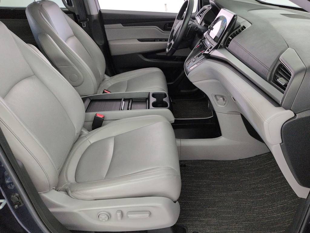 Thumbnail: 2023 Honda Odyssey - 12