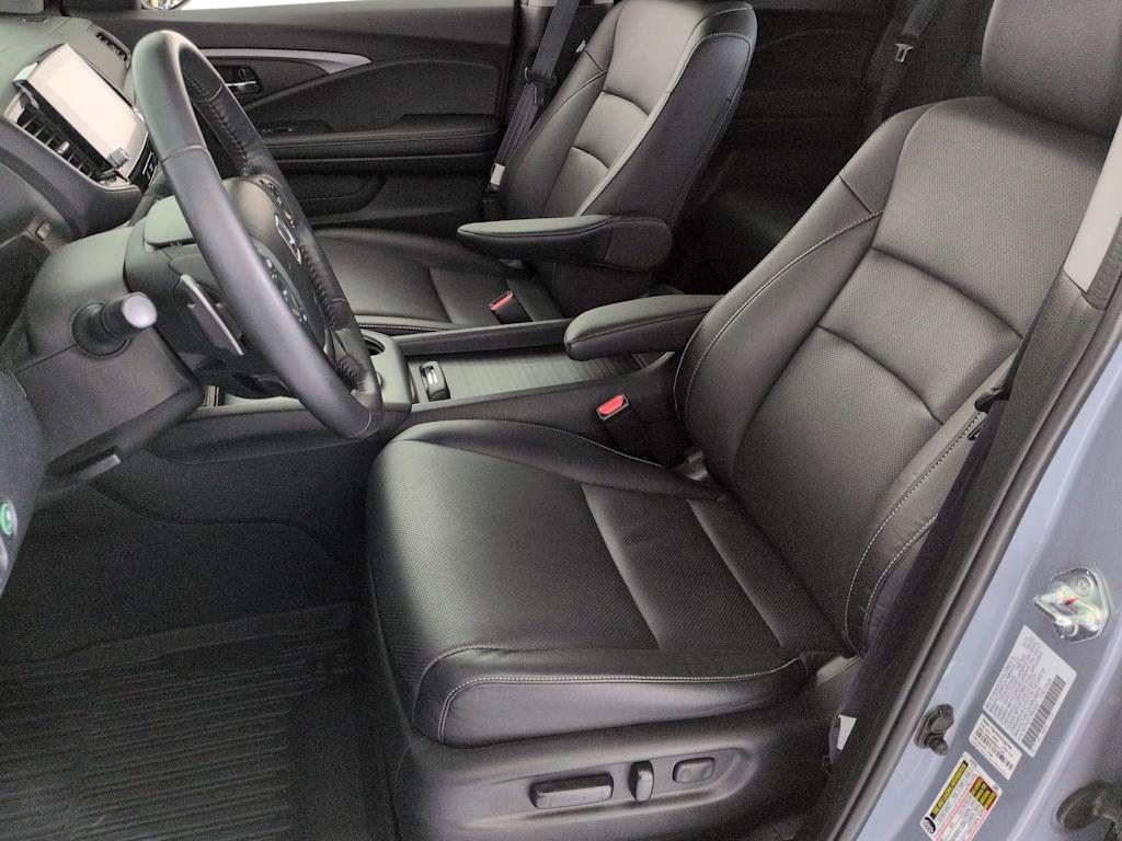 Thumbnail: 2023 Honda Ridgeline - 11