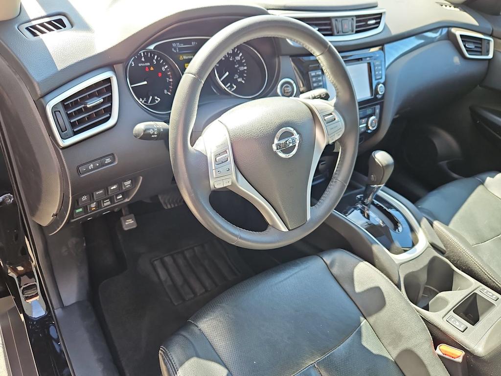 Thumbnail: 2016 Nissan Rogue - 2