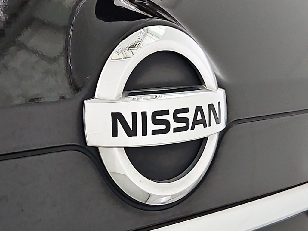 Thumbnail: 2016 Nissan Rogue - 7