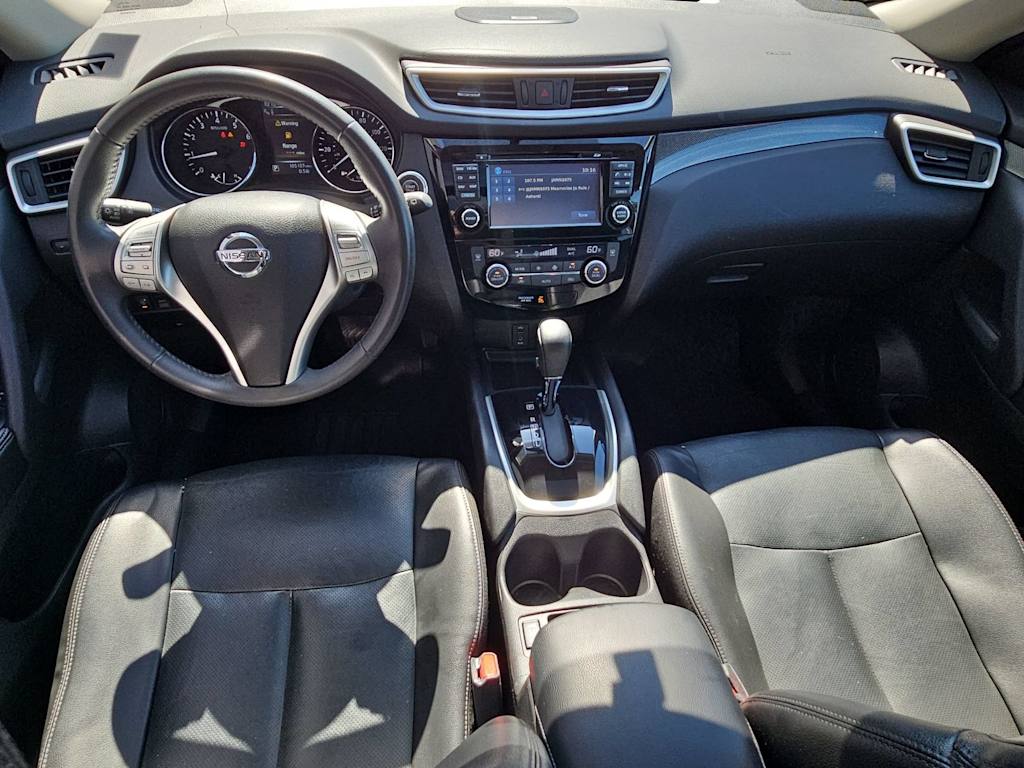 Thumbnail: 2016 Nissan Rogue - 10