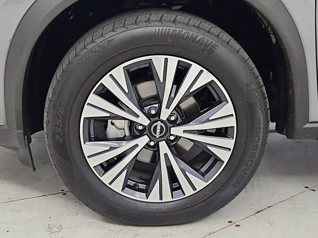 Thumbnail: 2022 Nissan Rogue - 8