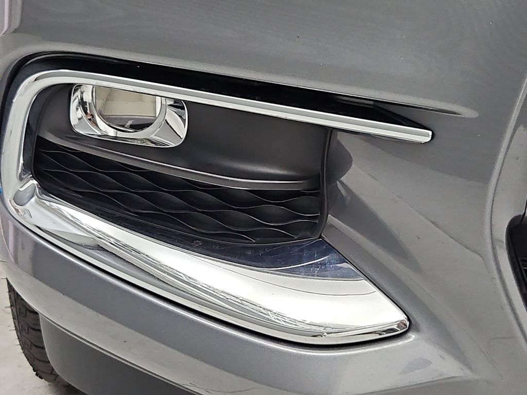 Thumbnail: 2017 INFINITI QX60 - 23