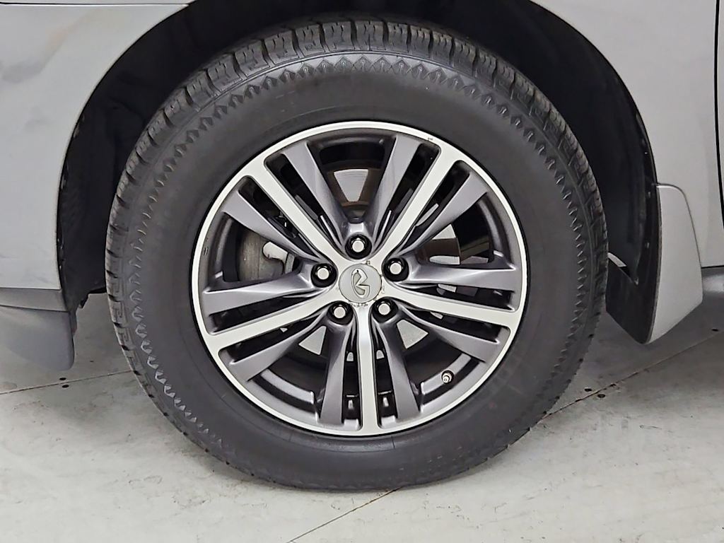 Thumbnail: 2017 INFINITI QX60 - 7