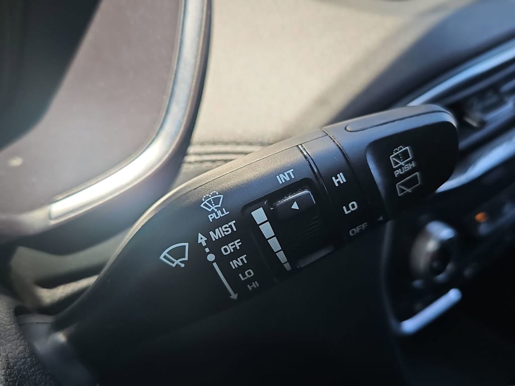 Thumbnail: 2020 Hyundai Santa Fe - 31