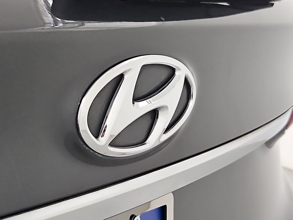 Thumbnail: 2020 Hyundai Santa Fe - 7