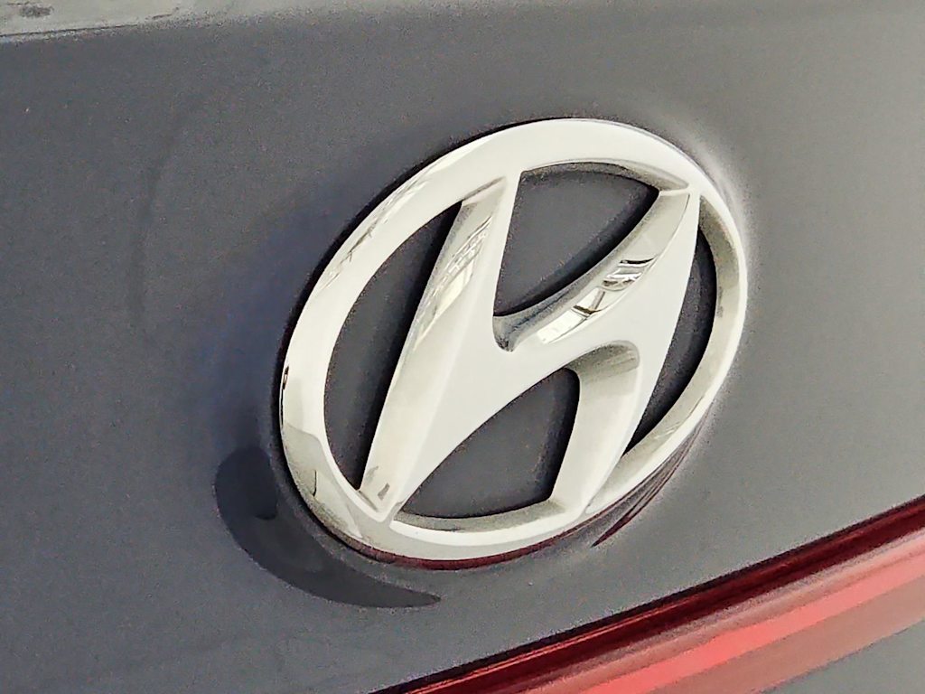 Thumbnail: 2022 Hyundai Santa Fe - 7