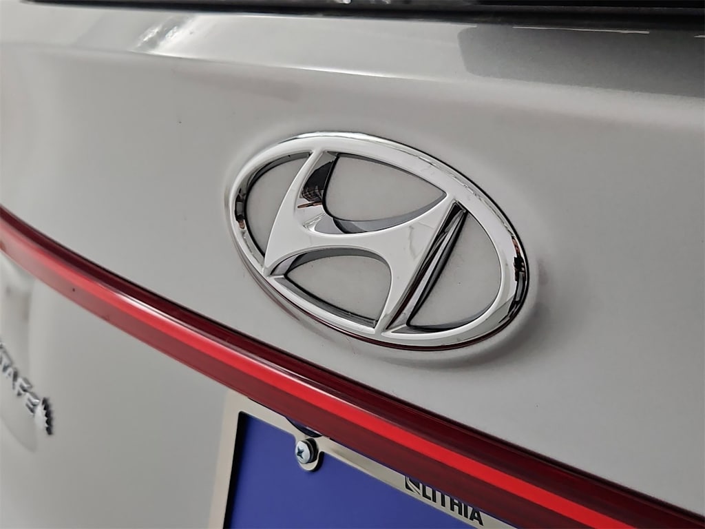 Thumbnail: 2023 Hyundai Santa Fe - 7