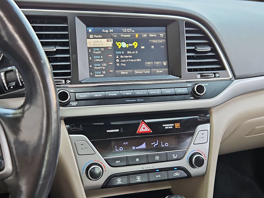 Thumbnail: 2017 Hyundai Elantra - 15