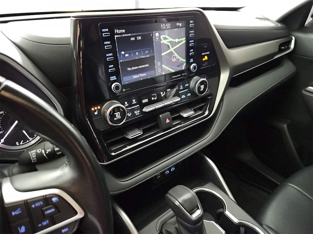 Thumbnail: 2022 Toyota Highlander - 15