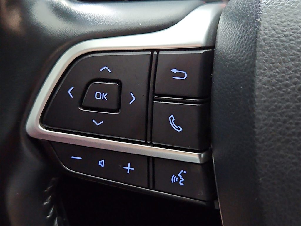 Thumbnail: 2022 Toyota Highlander - 31