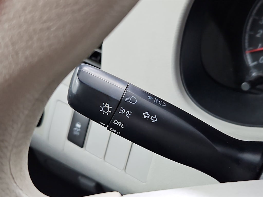 Thumbnail: 2014 Toyota Sienna - 16