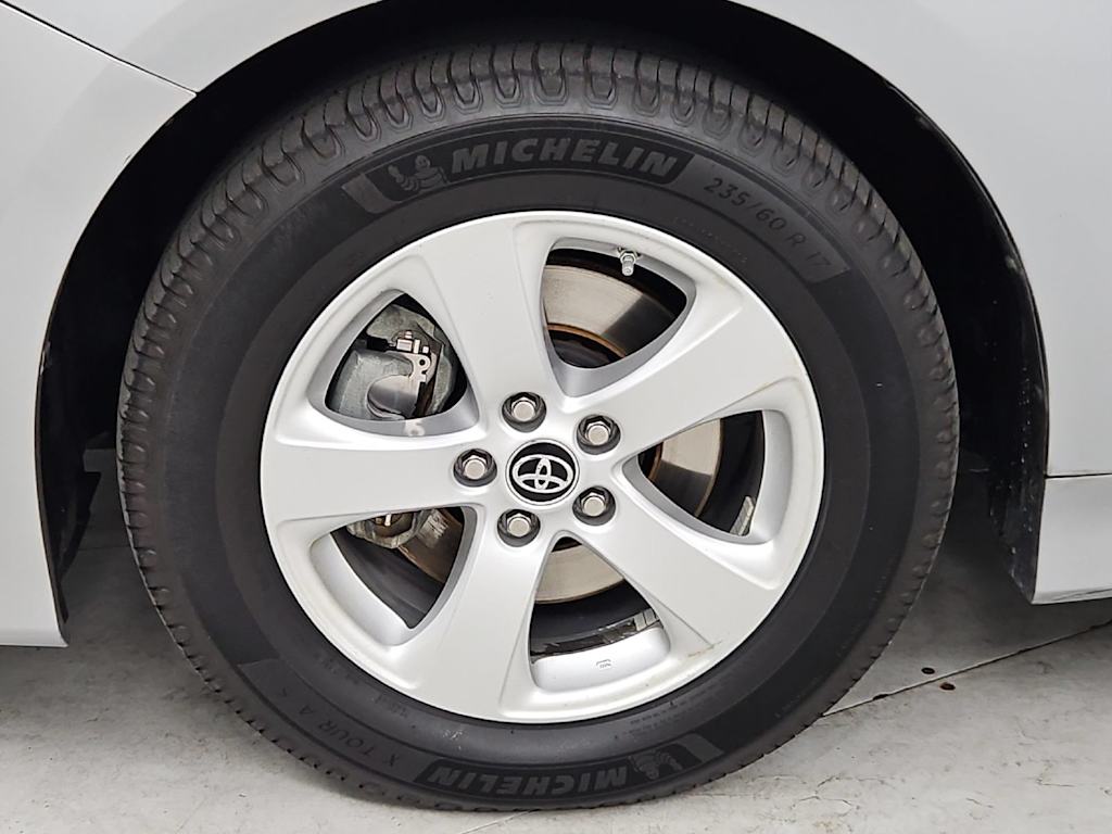 Thumbnail: 2018 Toyota Sienna - 8