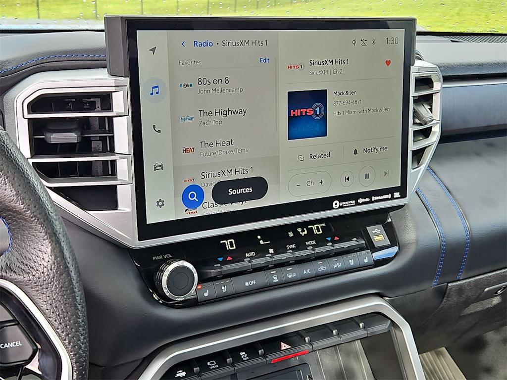 Thumbnail: 2022 Toyota Tundra - 15