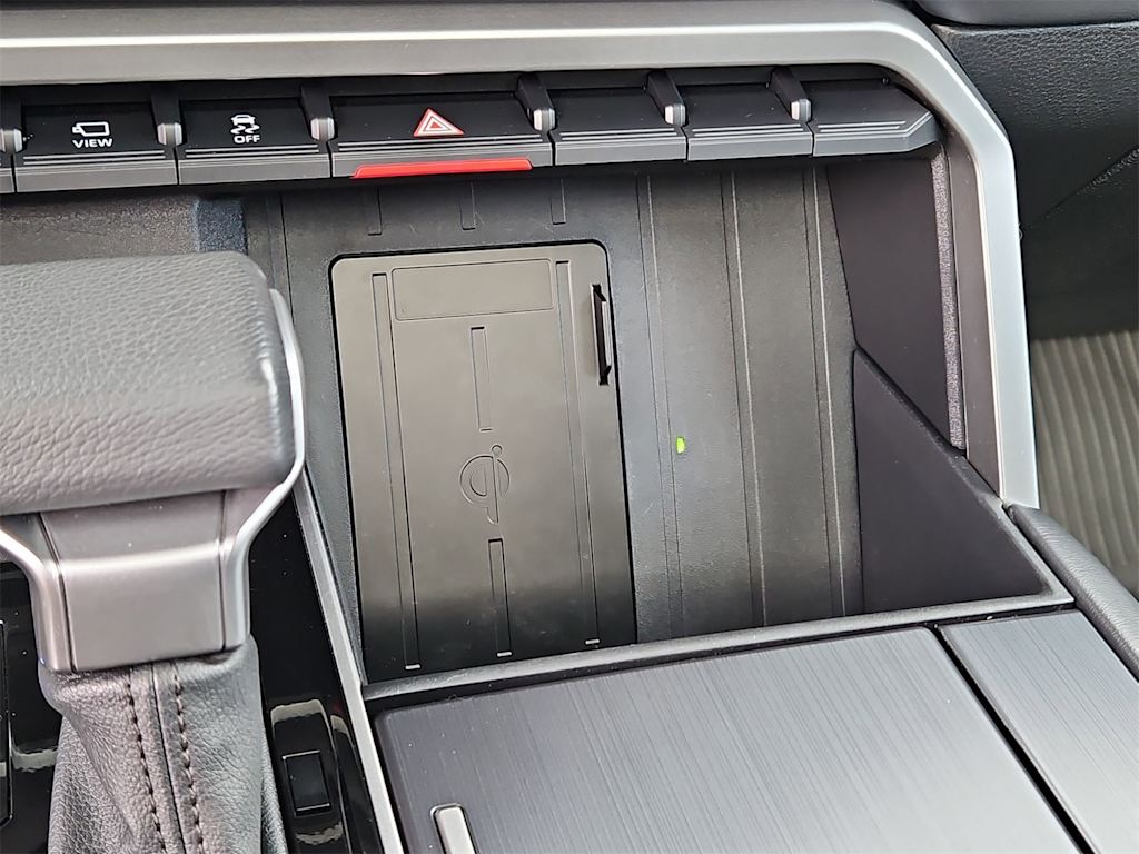 Thumbnail: 2022 Toyota Tundra - 16