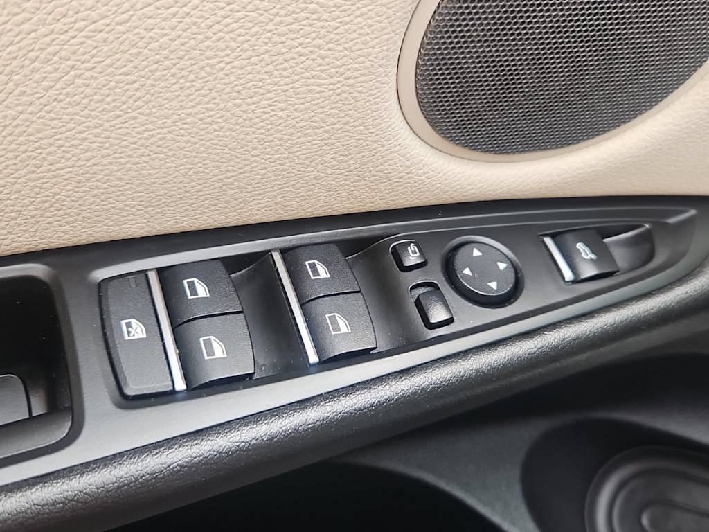Thumbnail: 2017 BMW X5 - 26